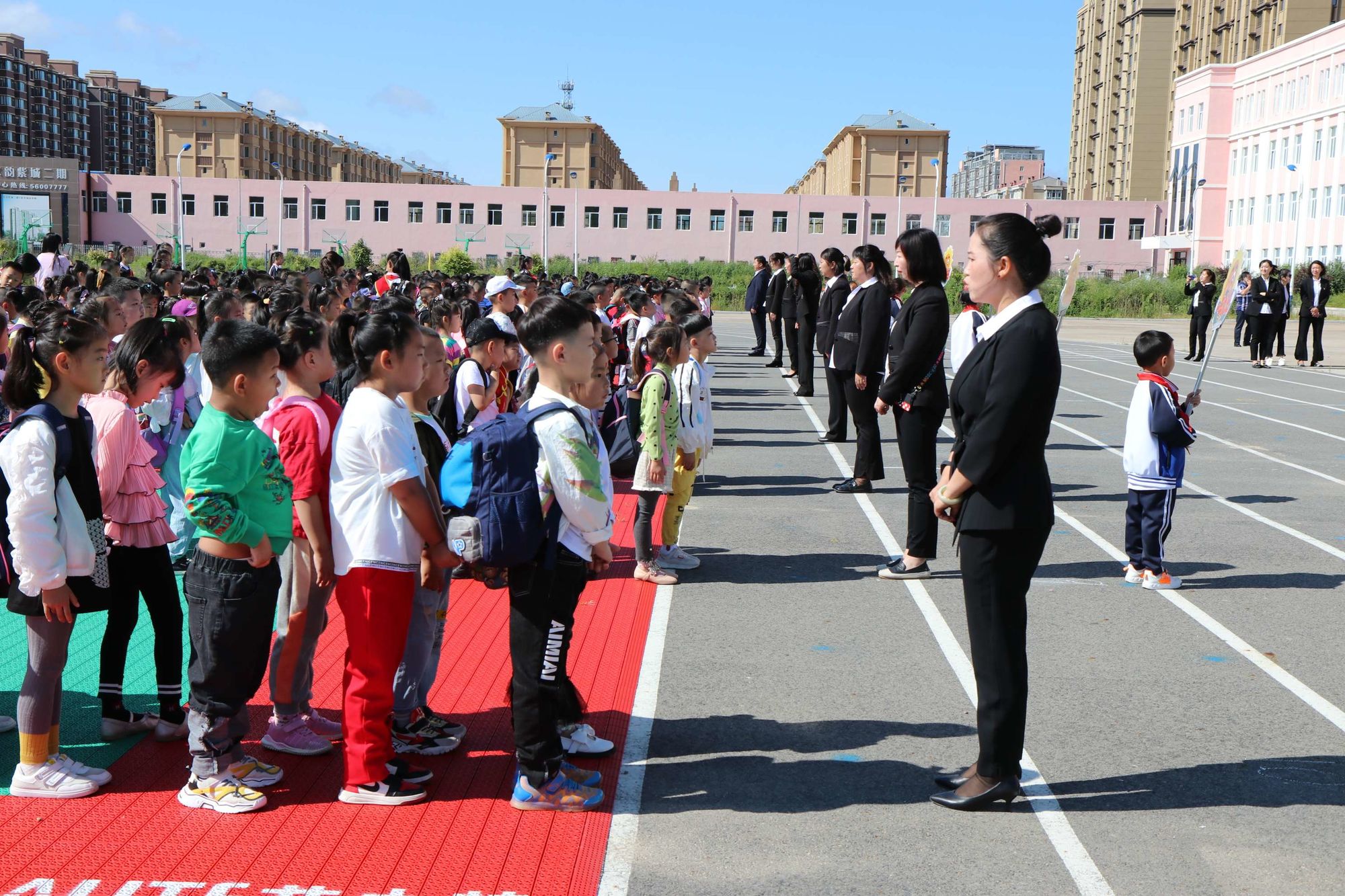 依兰县小学最新新闻